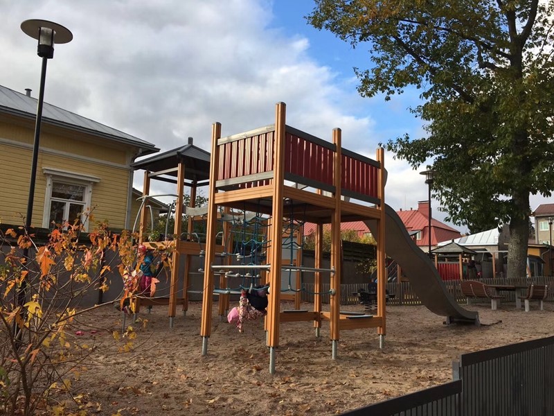 indoor wooden playsets