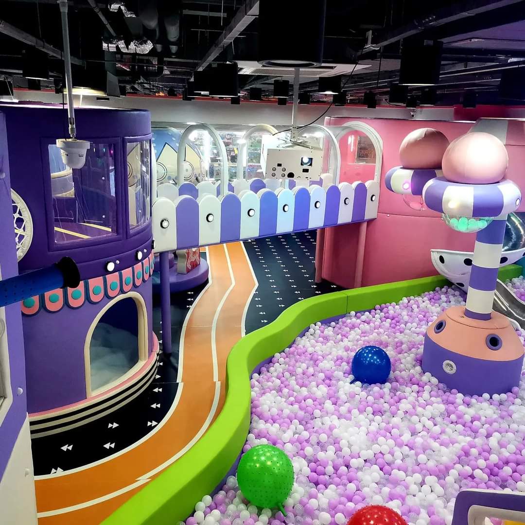 indoor playground equipment.jpg