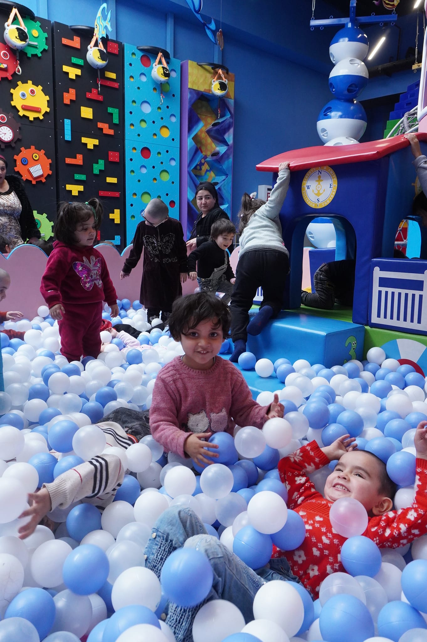 Play With Me - Center for Children and Families