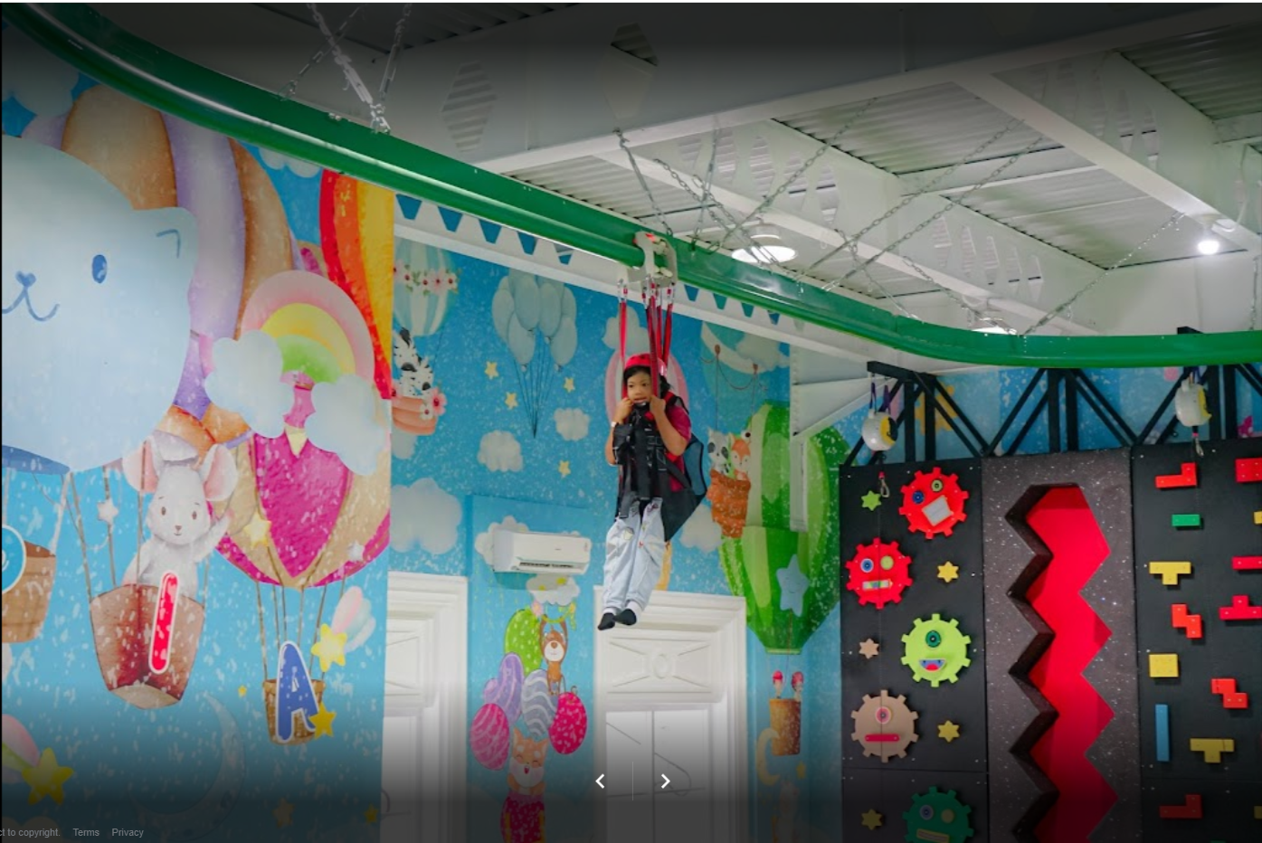 flying rider for indoor playground