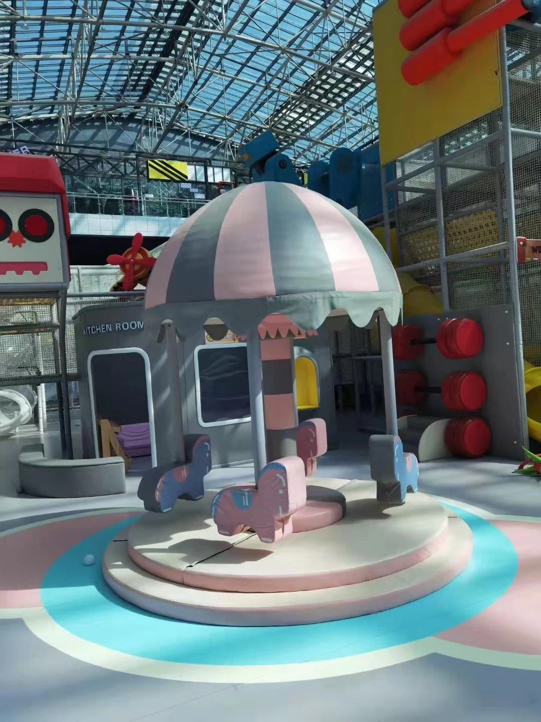 4000 square meters indoor children's playground