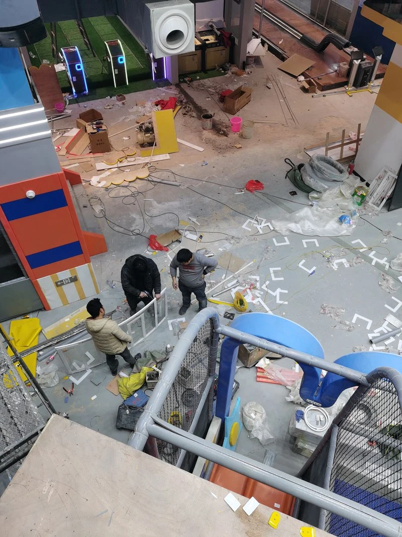 Future-Themed Family Entertainment Center