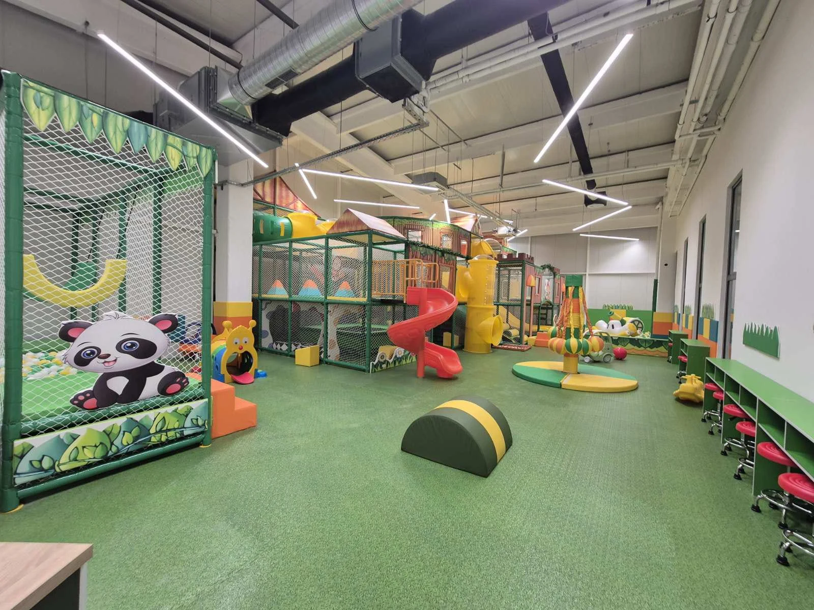 Commercial Indoor Playground Design for Shopping Malls: A Jungle-Themed Project Case Study