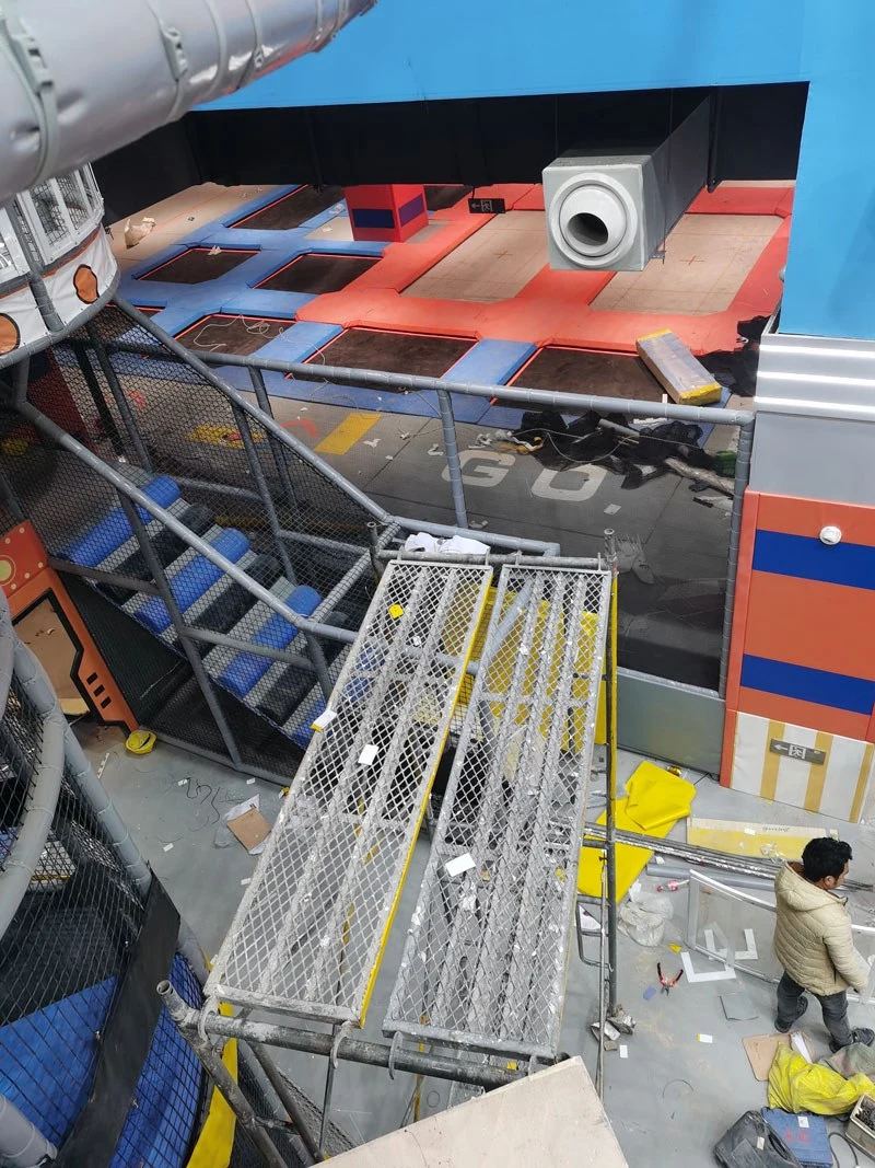 Future-Themed Family Entertainment Center